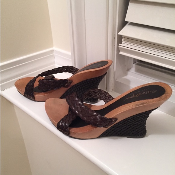 Sotto Sopra bohemian wooden wedges criss cross top - Picture 10 of 16